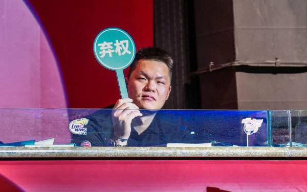 正规实盘配资股票 宏远速递！朱芳雨做重要决定，杜锋也表明态度，徐杰婉拒豪门邀请